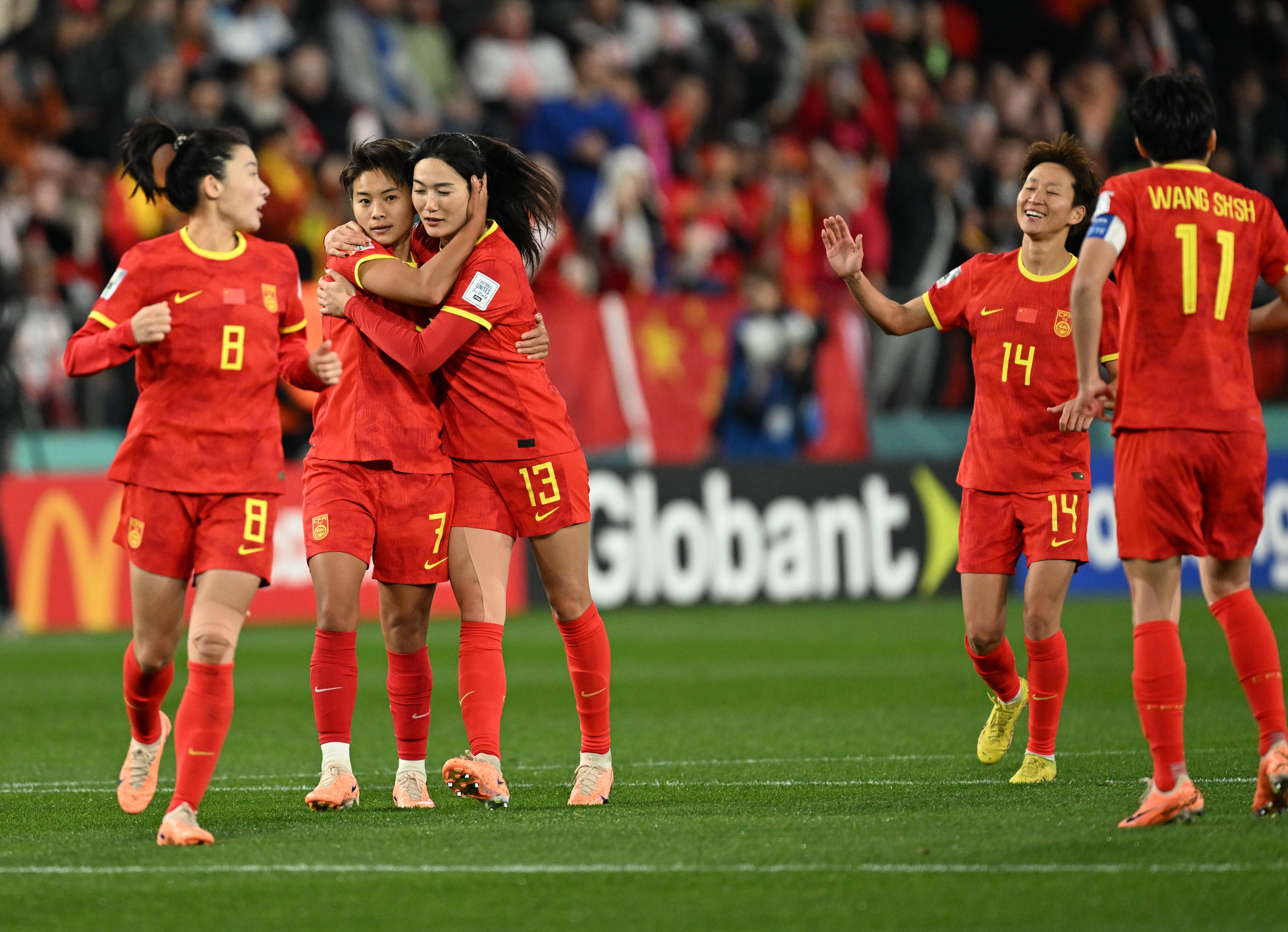 澳客体育彩票官方网站-包含国际杯女足比赛接近尾声，中国队成佳话！的词条