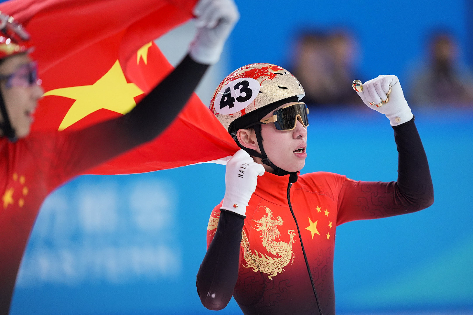关于中国选手取得佳绩，实力超群的信息